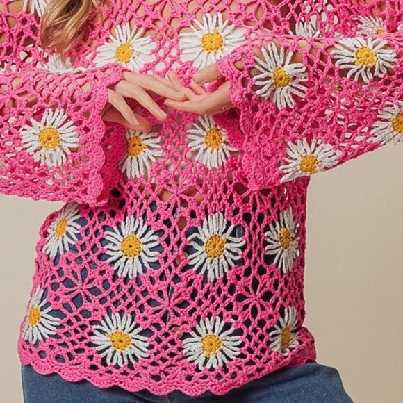 BiBi Pink Daisy Floral Crochet Lace Cover Up Bell Sleeve Sweater Size Small NEW - Picture 5 of 5